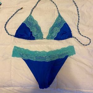 Beach Bunny Lady Lace Bikini XL Top & M/ L bottom